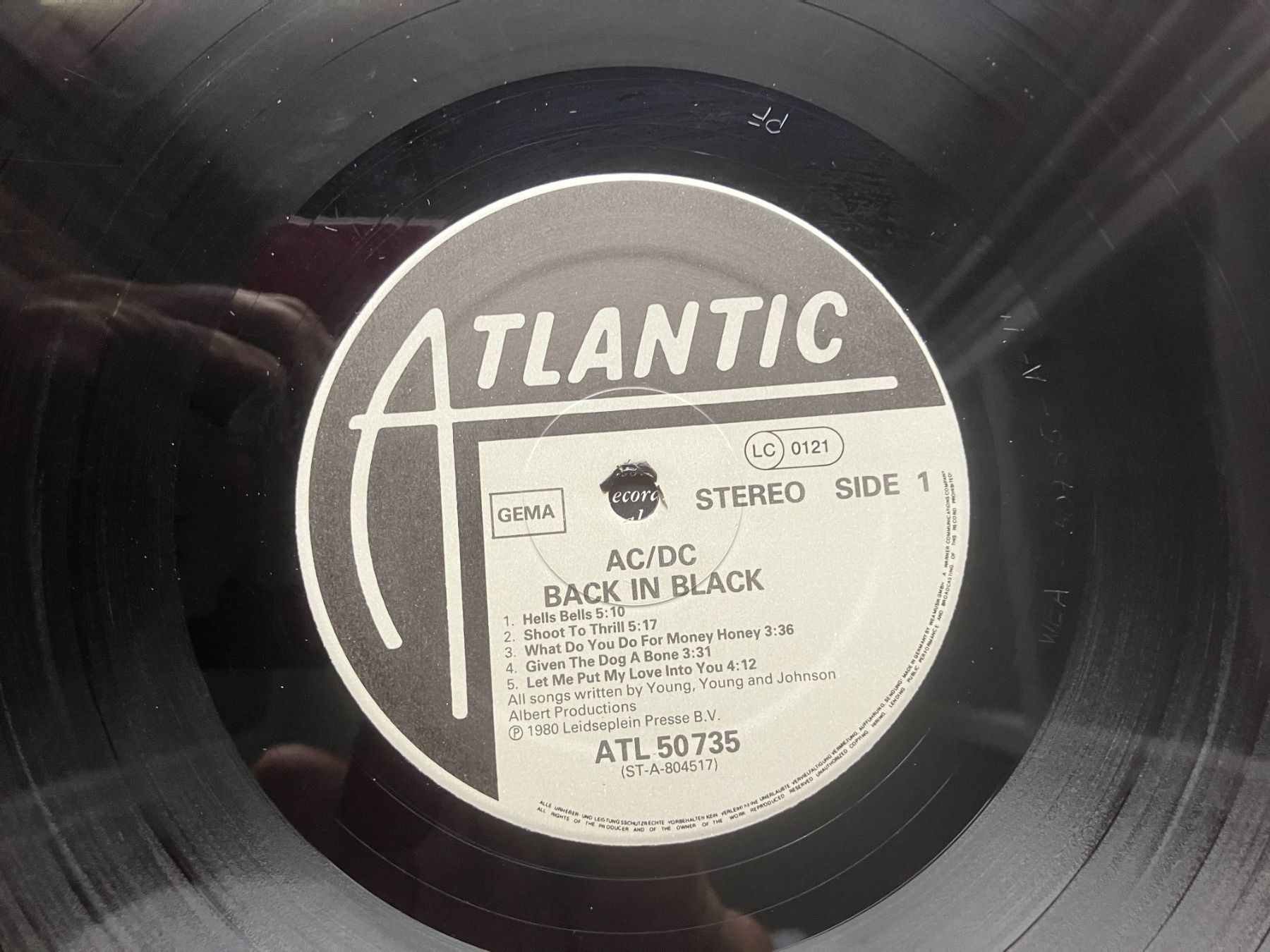 Schallplatten: AC/DC – Gebraucht aus Aarwangen von Jukebox3 6