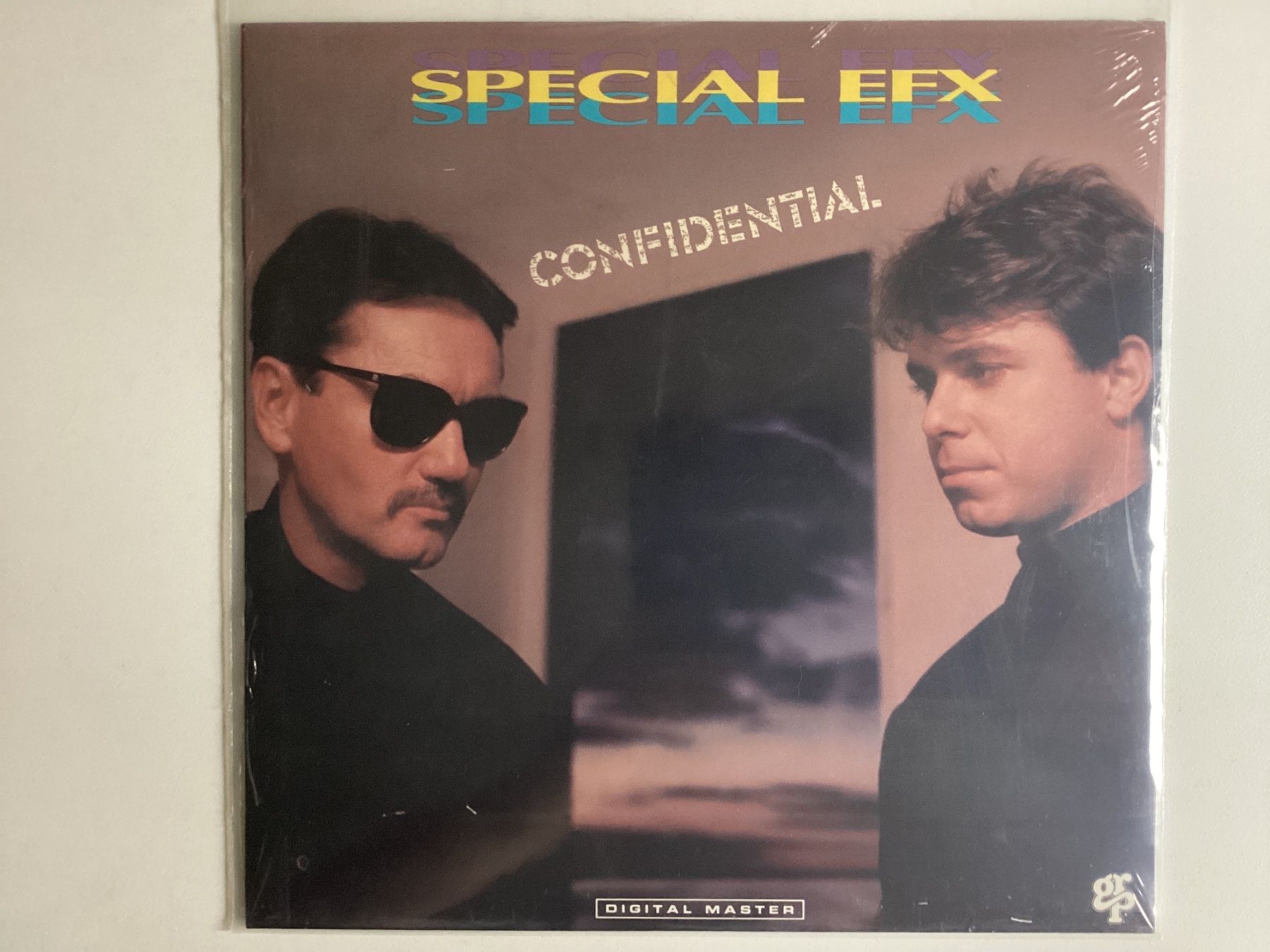 Dischi in vinile: Special EFX LP - Confidential (Sealed) – Nuovo e nell'imballaggio originale da Gutenswil venduto da Hamzian