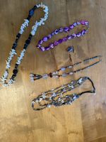 Konvolut von 4  Halsketten/ 1 Anhänger Modeschmuck