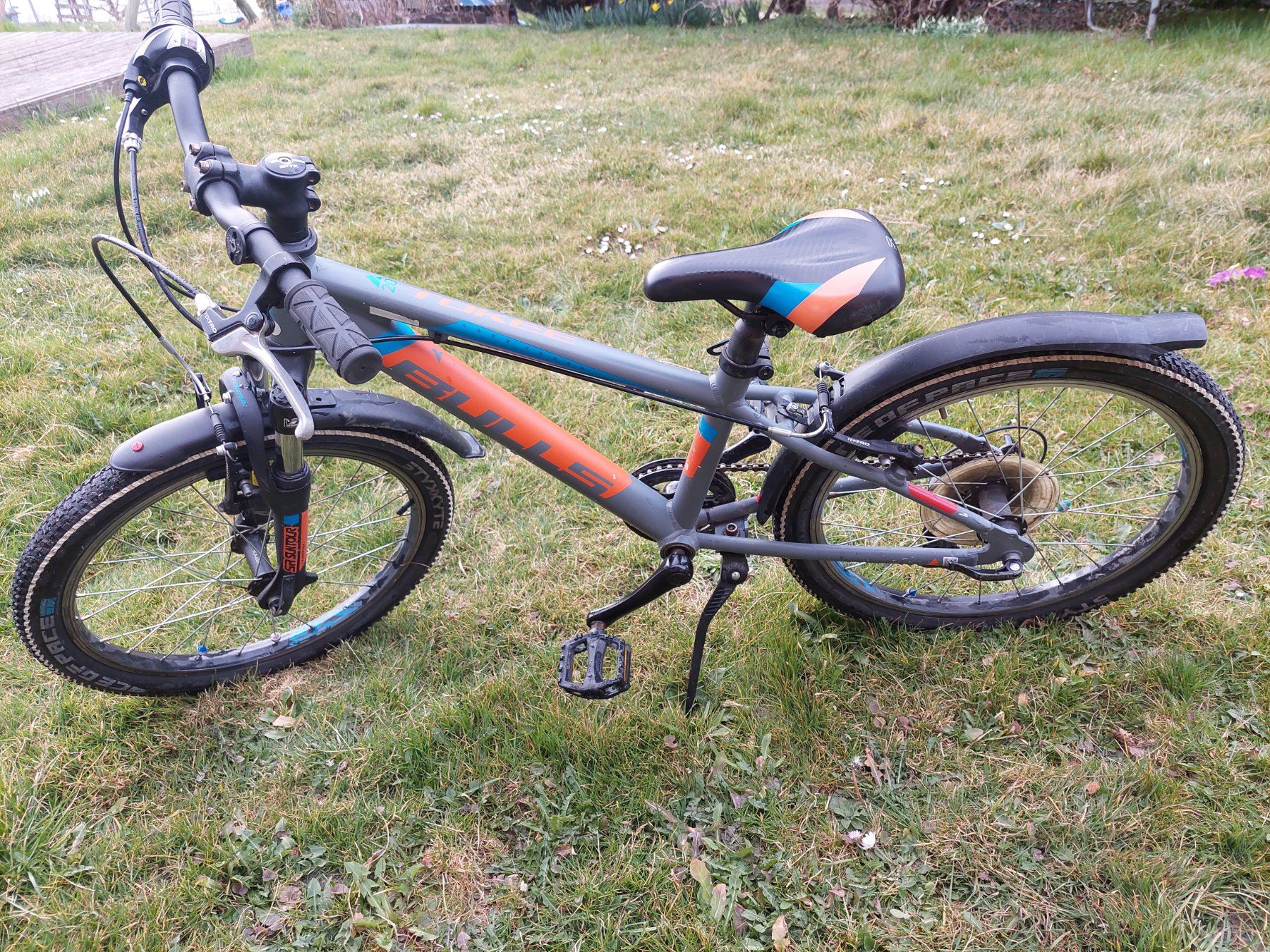 BULLS Kinderfahrrad 20 Zoll mit Shimano Bremssystem (Gebraucht) in Chur fr  CHF 120  nur Abholung auf Ricardo kaufen
