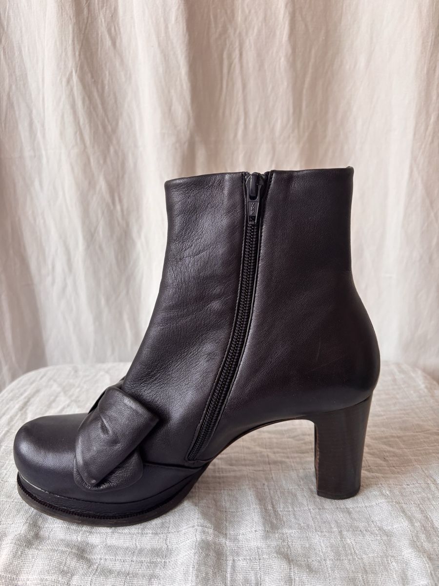 Chie Mihara Scarpe da donna: Bottines Chie Mihara 39 neuves – Nuovo e nell'imballaggio originale da La Chaux de Fonds venduto da vic_gr9h 2