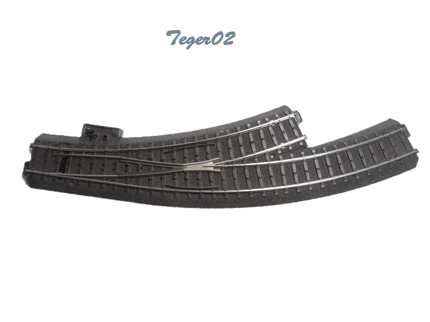 Märklin Modellini di ferrovie: Märklin H0 24671-AR Bogenweiche links – Usato da Hochdorf venduto da Teger02