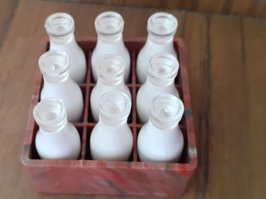 Spielzeuge: Kaufmannsladen Milchflaschen DDR – Gebraucht aus Mörschwil von lindaswunderkiste 5