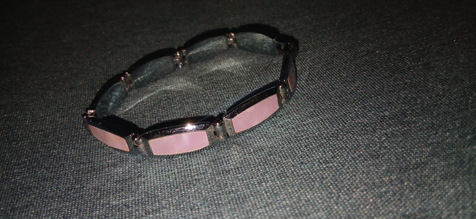 Bracciali & Braccialetti: Armband mit pinken Steinen – Usato da Bettingen venduto da z_nina11