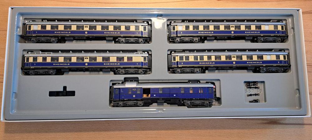 Märklin HO Rheingold Schnellzug 4228 (Gebraucht) in Urdorf für CHF 100 ...