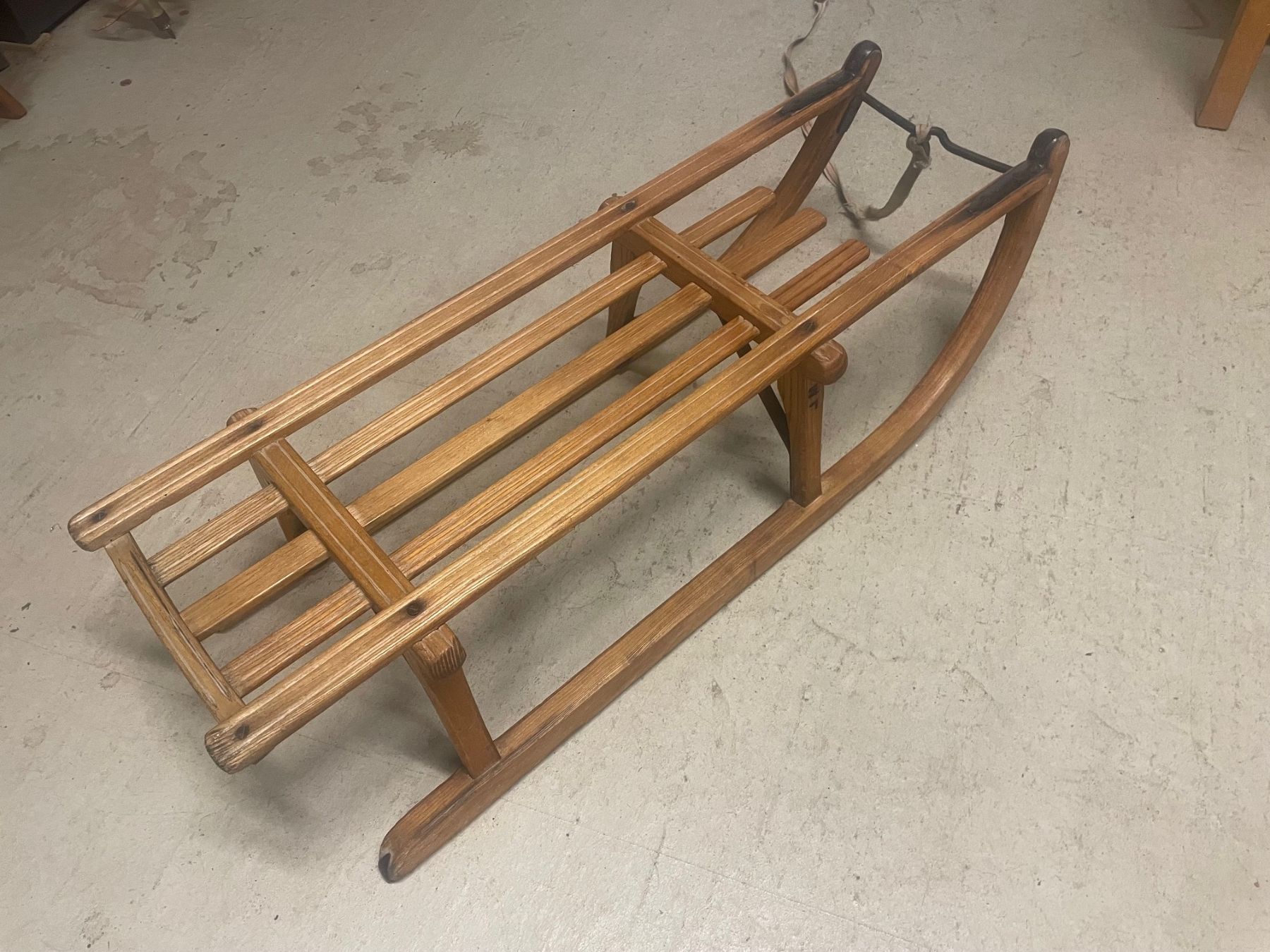 Schlitteln: Schlitten, gut erhaltener Schlitten, ca. 100 cm – Gebraucht aus Menziken von fiat-500 2