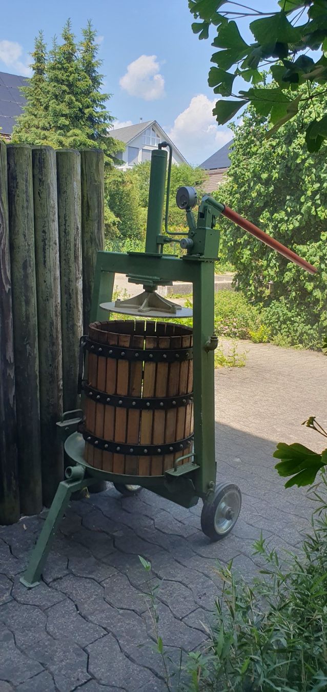 Sonstiges: Obstpresse / Trotte – Gebraucht aus Grüningen von sirius1969 1