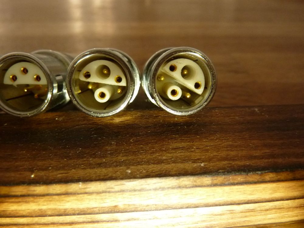 LEMO SWISS Metallstecker 6 Pin Halbmond Rundstecker | Kaufen auf Ricardo