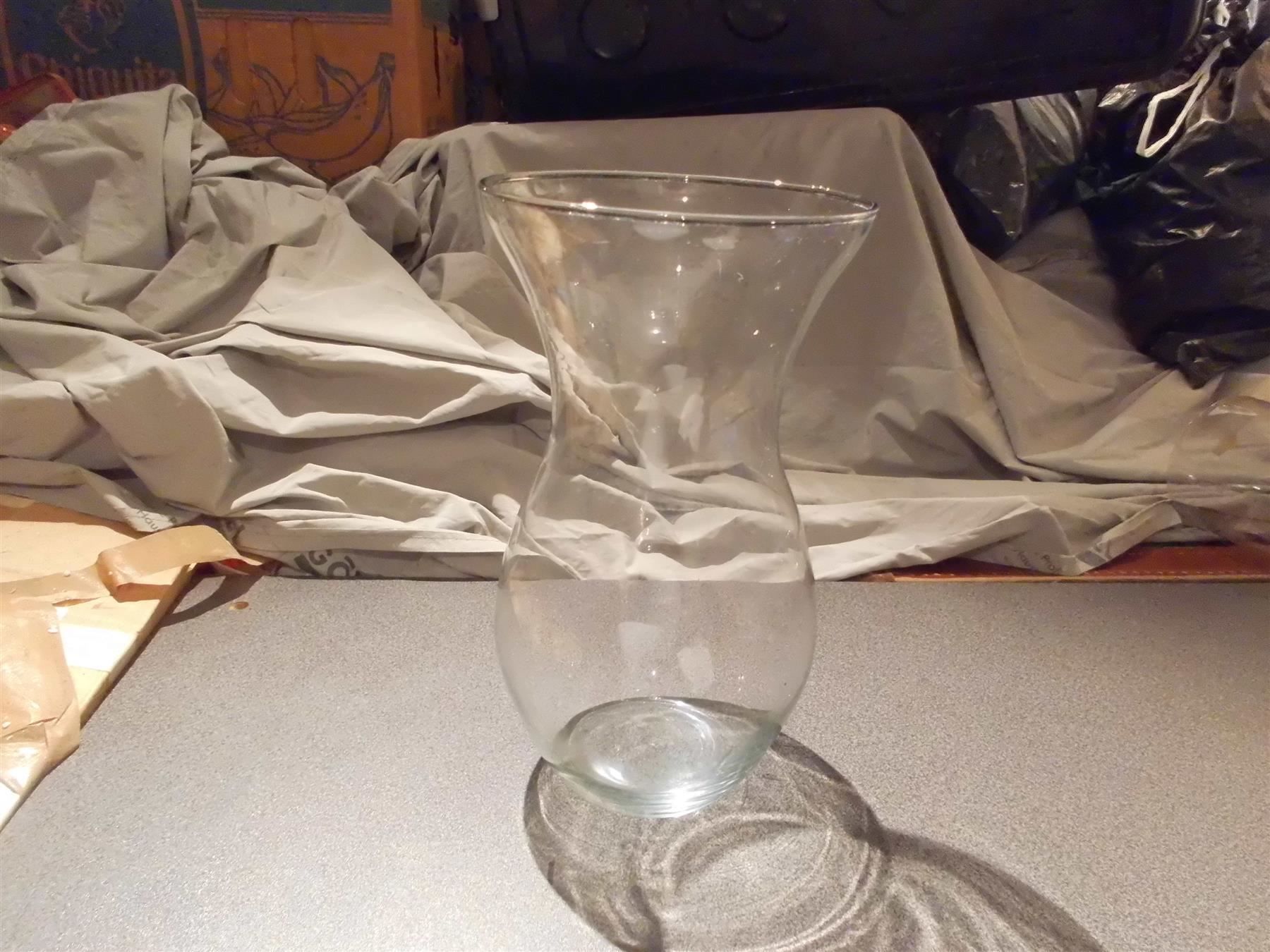 Vase & Récipients: Vase Glas, einfach, nach oben breiter – D'occasion à Zürich par abraxas1291
