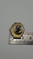 Pin Uhr Benetton