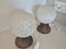 2 lampes de chevet boule verre bois anciennes
