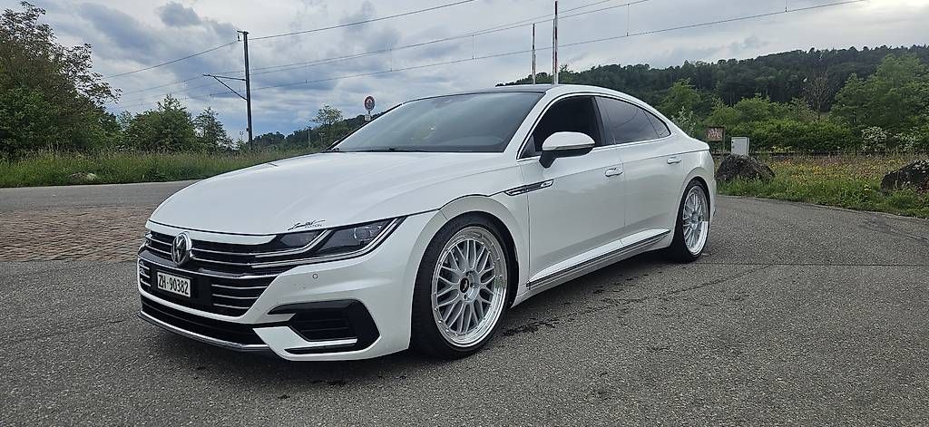 Automobili: VW Arteon R-Line 2.0 TDI 4Motion DSG – Usato da Bonstetten venduto da Malikm