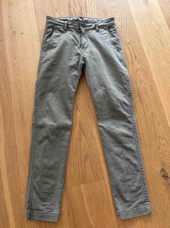 Hosen: Levis Chino – Gebraucht aus Affoltern am Albis von Domturbo