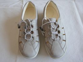 Neuwertige Damen-Sommerschuhe/Freizeitschuhe - hellgrau
