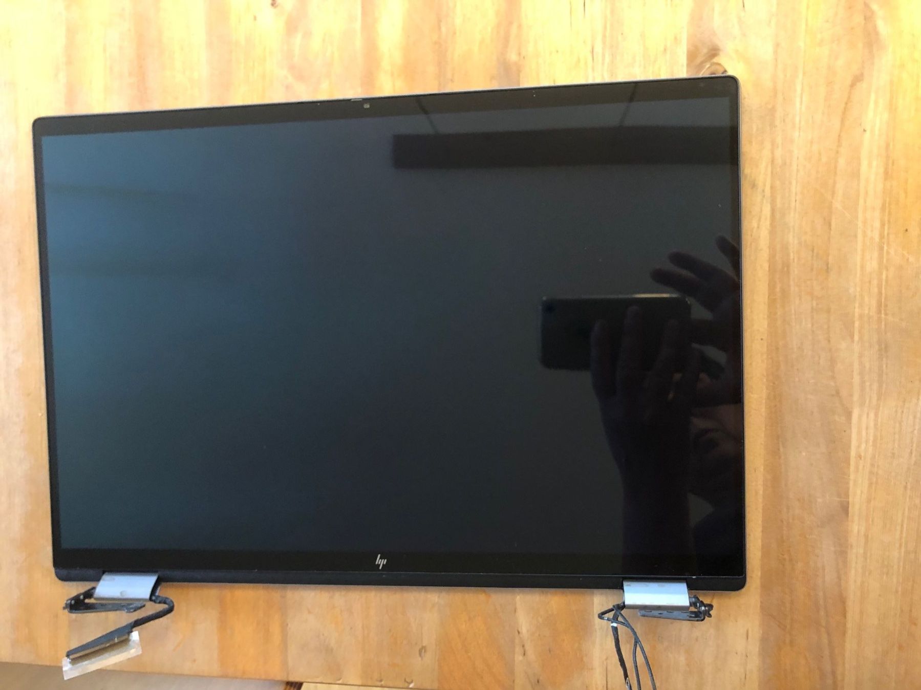 Hewlett Packard Monitor: OLED Touchscreen eines HP OmniBook X Flip 2-in-1 Laptop – Usato da Rapperswil/BE venduto da chraebsli33