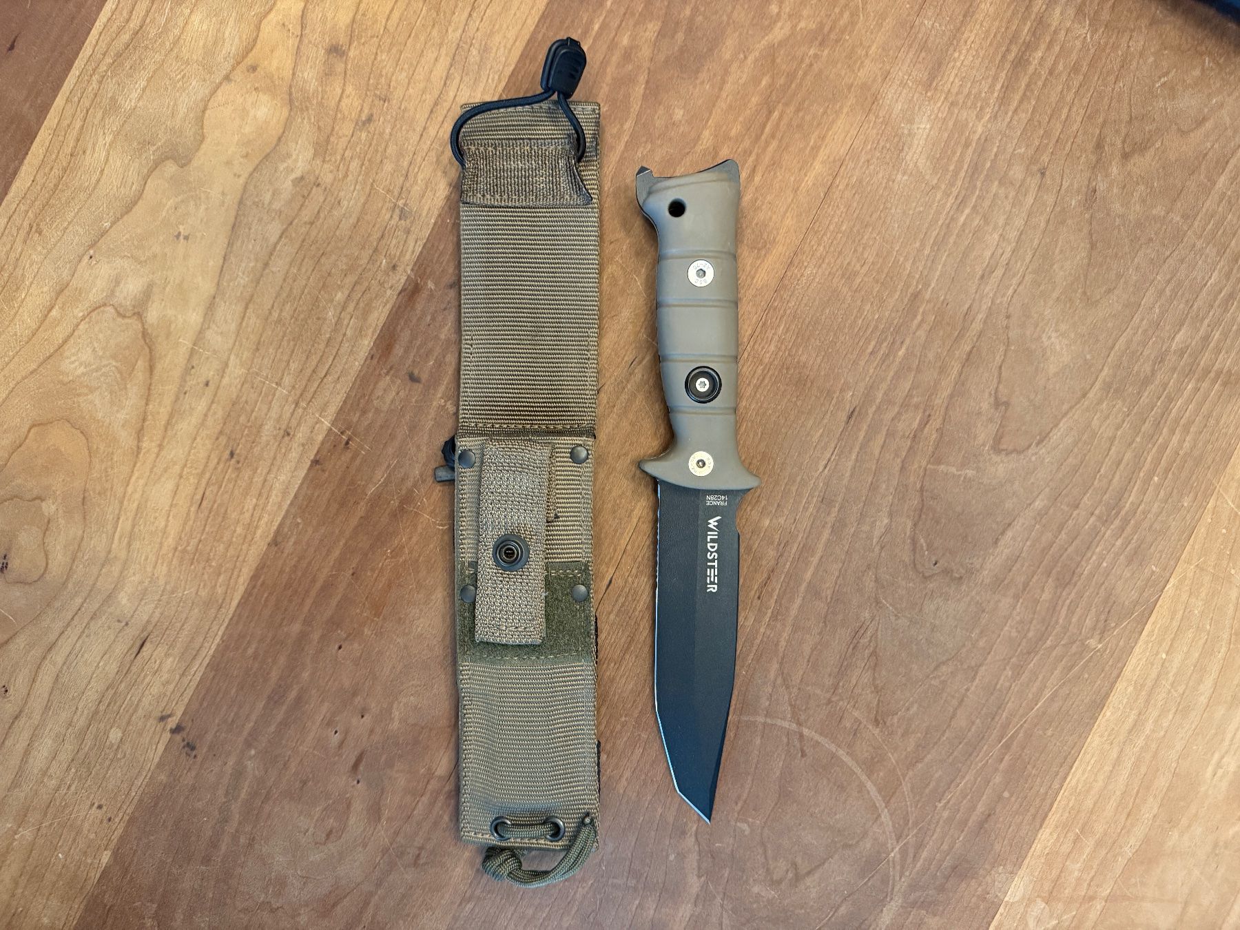 Militärmesser: Wildsteer Tork Bushcraftmesser mit Scheide – Gebraucht aus Winterthur von Seister