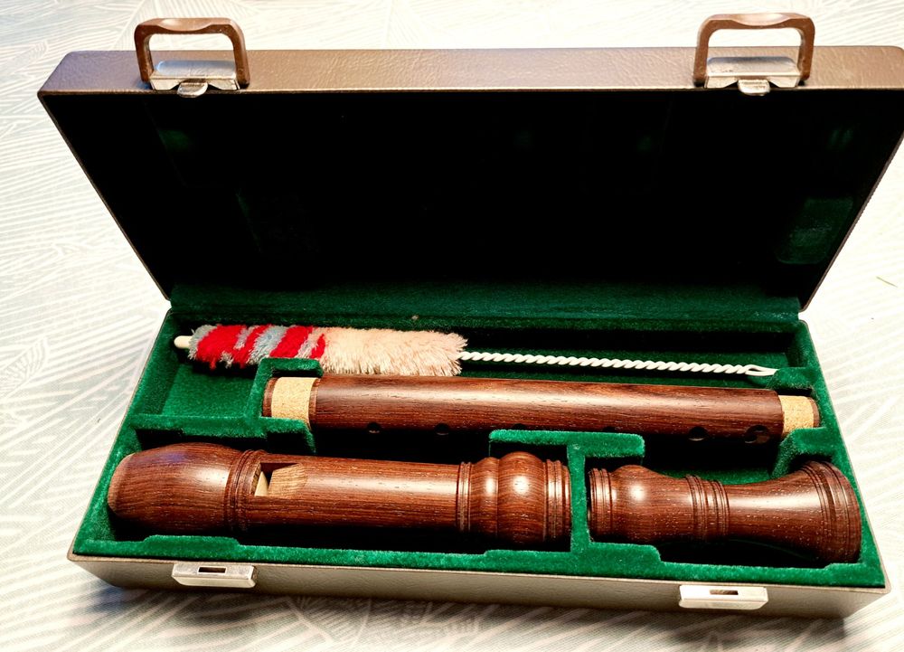 Huber Edelholz Altblockflöte mit Koffer, Swiss Made (Gebraucht) in ...