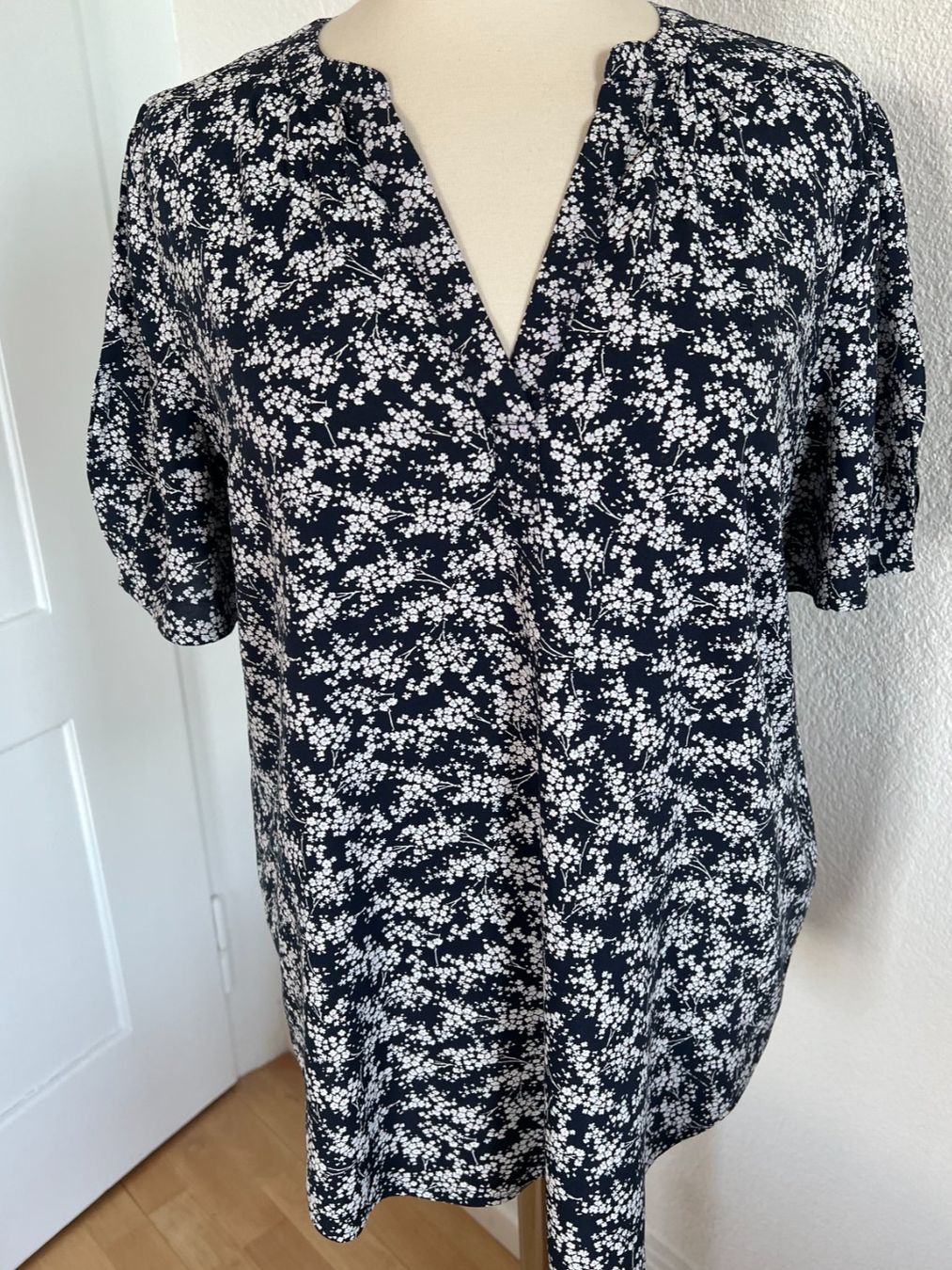 Esprit Camicette: ESPRIT Damen Bluse, Gr. L, Dunkelblau – Usato da Worb venduto da farben20zauber