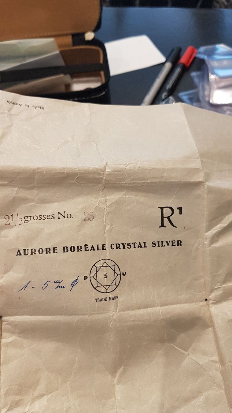Minerali & Pietre curative: Original Swarovski Steinbriefe !! – Usato da Unterägeri venduto da Altgoldschmuck 1