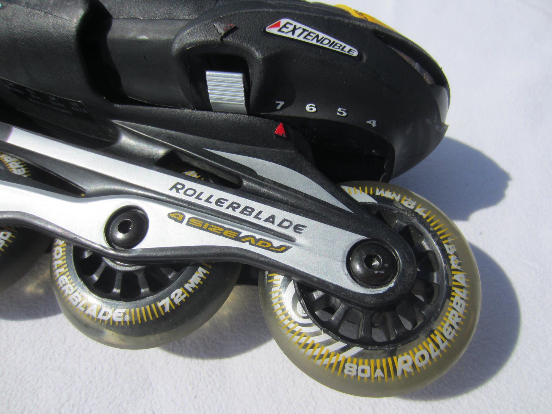 Pattini in linea & Pattini a rotelle: ROLLERBLADE Inlineskate Gr. 36-40 verstellbar – Usato da Sursee venduto da Tschiger 8