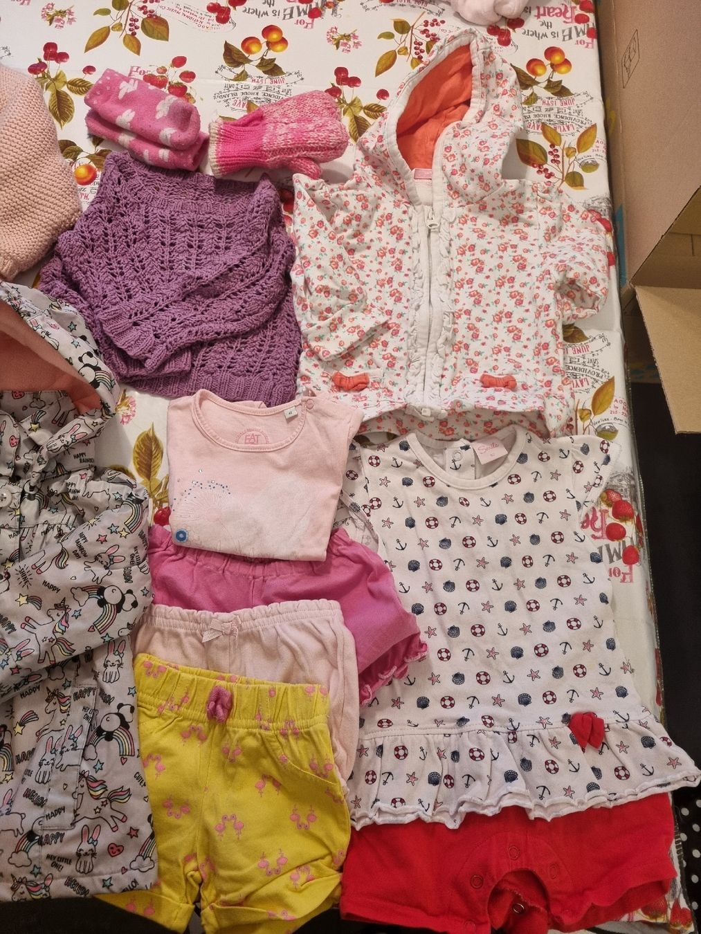 Kleiderpakete & -sets: Baby Kleiderpaket Mädchen Gr. 62-68 – Gebraucht aus thalwil von Raishin720 2