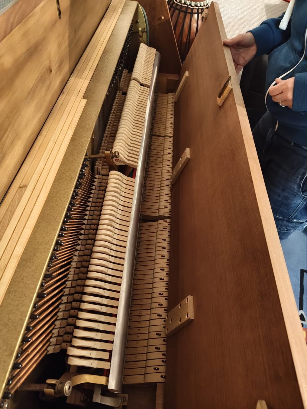 Strumenti musicali: Klavier der Marke Rippen – Usato da Eptingen venduto da Marrasascha 5