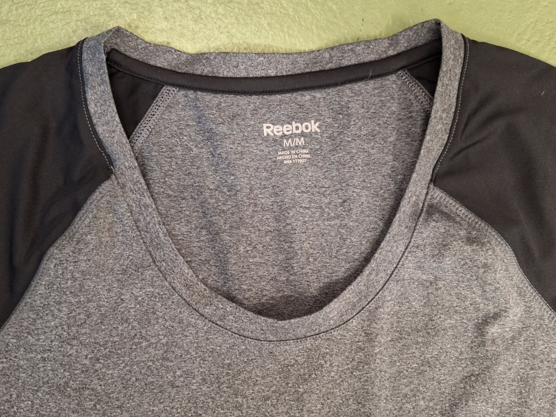 Reebok T-shirt: Reebok Sportshirt – Usato da Niederglatt ZH venduto da Bobsli 1