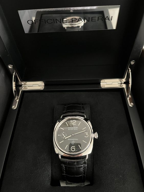 PANERAI Radiomir Blackseal Logo 6