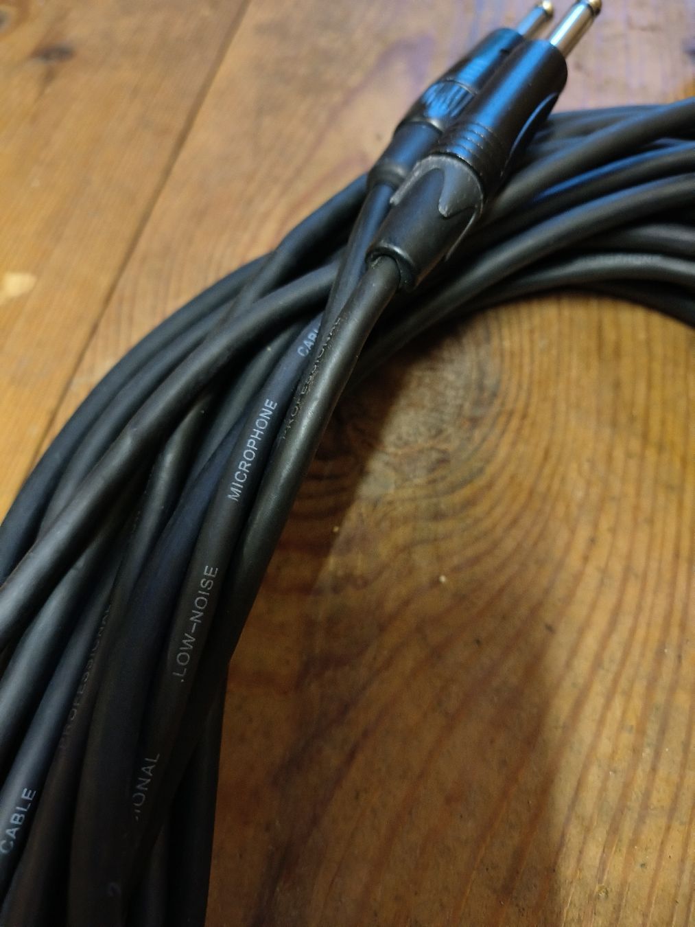 Kabel: Microphon Kabel 2stk 10 Meter – Gebraucht aus Bennwil von Rock-Racer 1