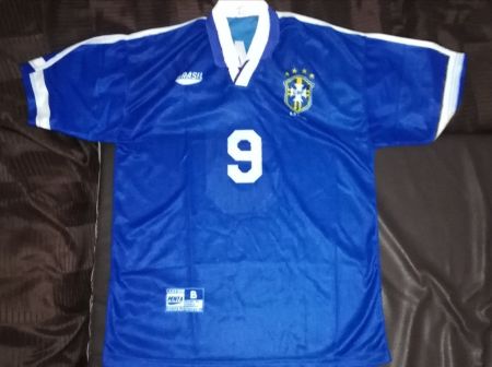 T Shirt Jersey Ronaldo Brasil Size M NEU