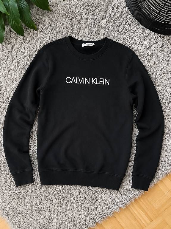 Pulls & Sweat-shirts: Calvin Klein Pullover – D'occasion à Basel par pau_s6pv