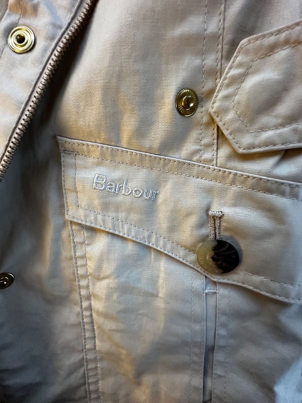 Barbour Jacken: Barbour Jacke Damen 40 – Gebraucht aus Liestal von Ballybs 7