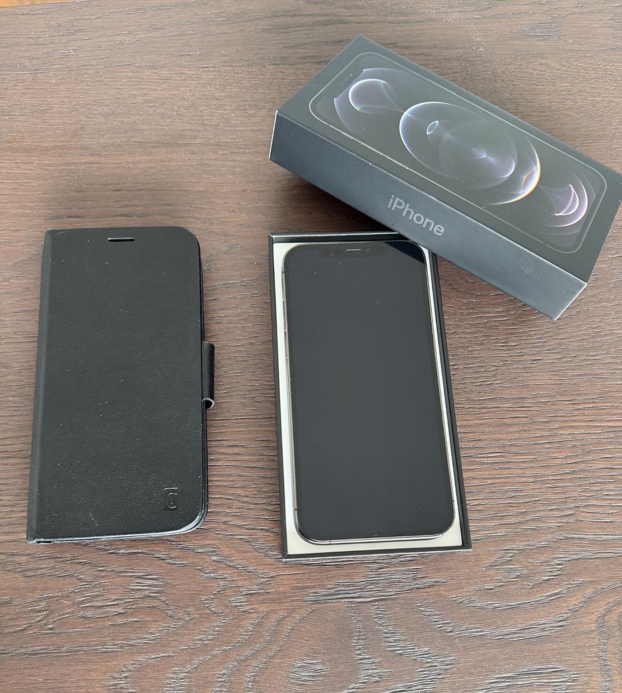 Apple Telefoni cellulari / Smartphones: Apple iPhone 12 Pro, 128 GB, Graphit - Top Zustand! – Usato da Untersiggenthal venduto da Bota1