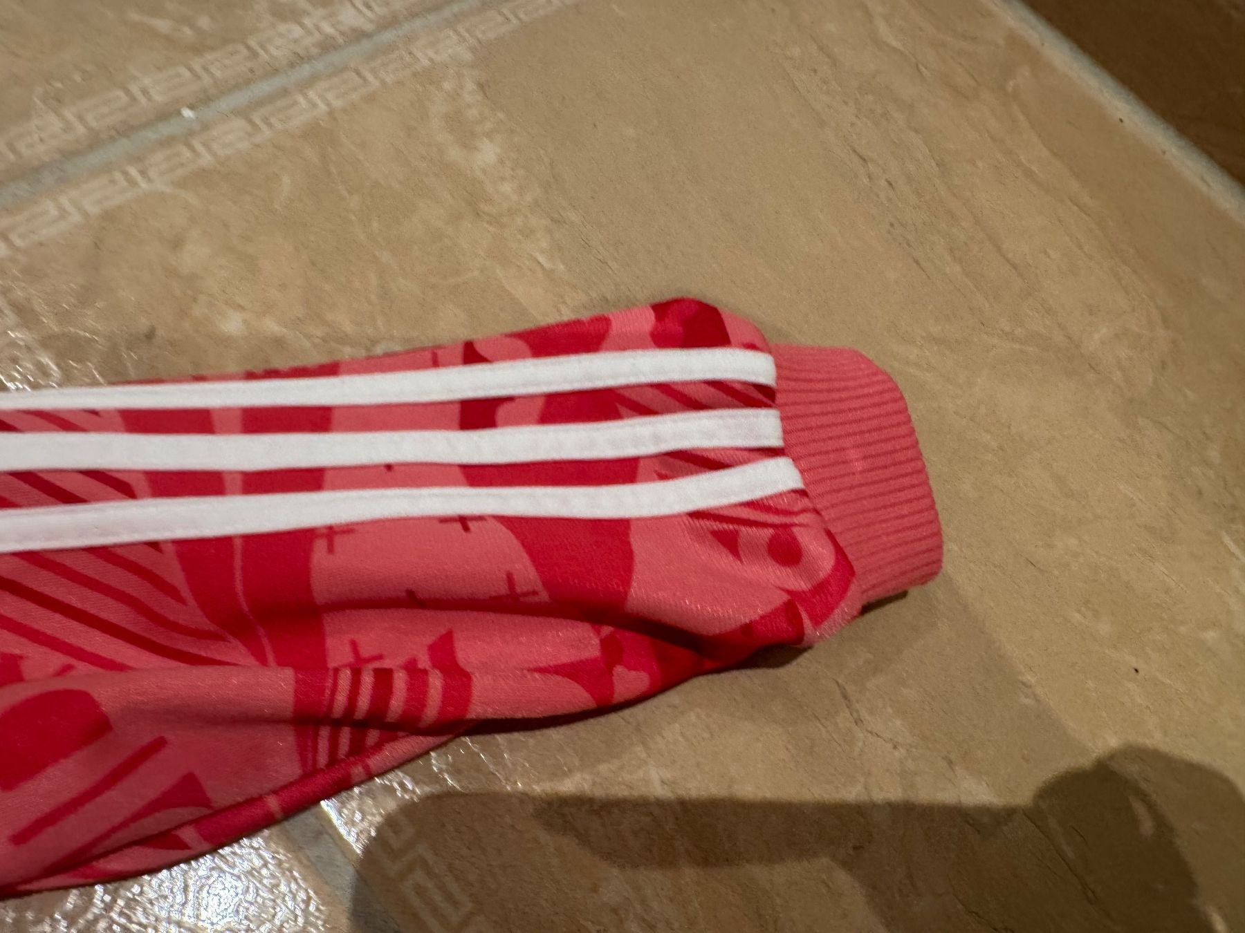 Adidas Giacche & Cappotti: Adidas süsse NWT Jacke, 6-9Mt – Nuovo (secondo la descrizione) da Klingnau venduto da Markus14 3