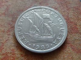 PORTUGAL  2.5  Escudos  1985  (P)