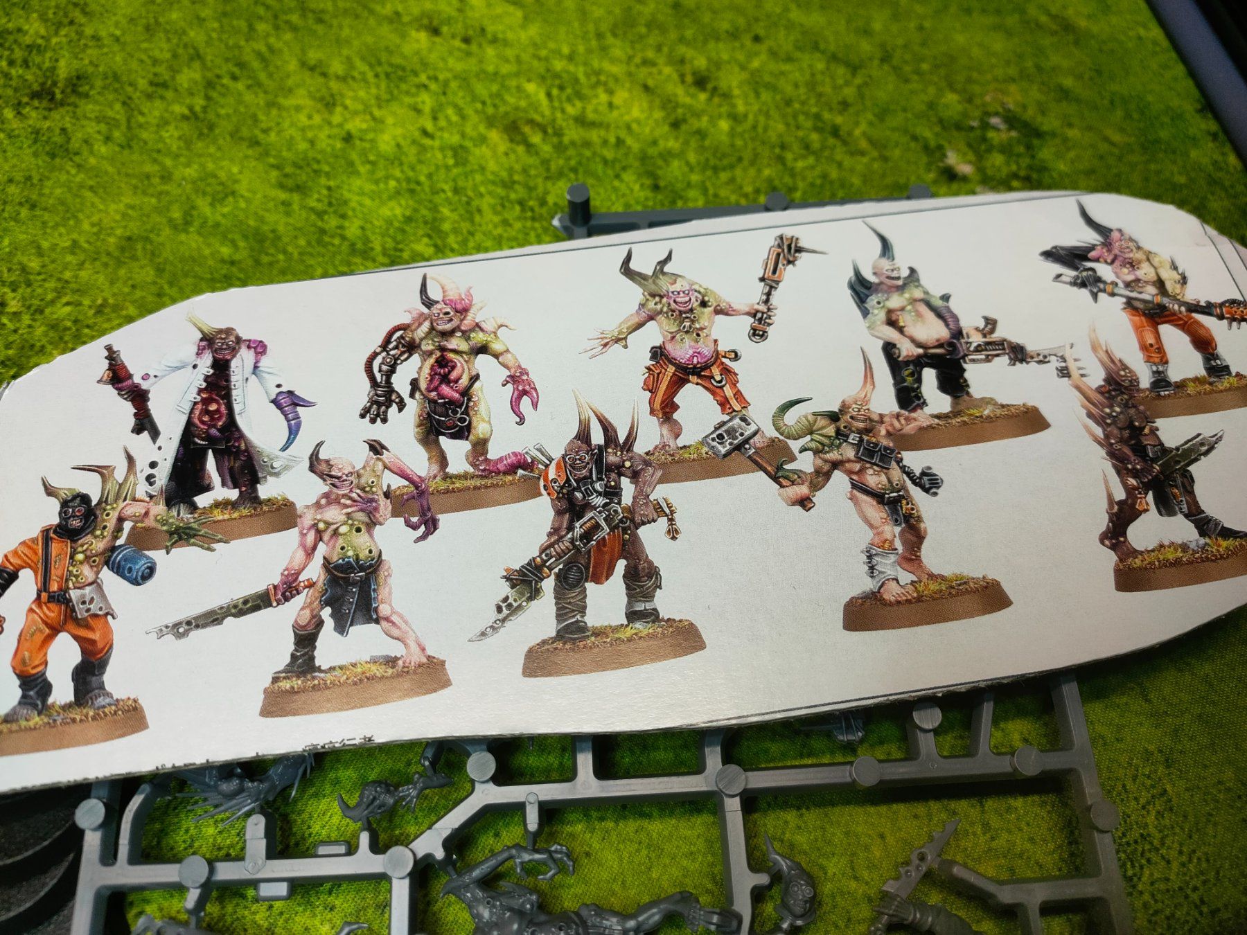 Modellbausätze & Standmodelle: 10 x Poxwalkers, Warhammer 40k, Death Guard – Gebraucht aus Baden von Araneus 1