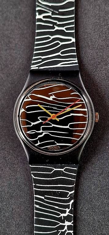 Orologi: Swatch Marmorata GB119 – Usato da Bassersdorf venduto da Zwoebschi 1