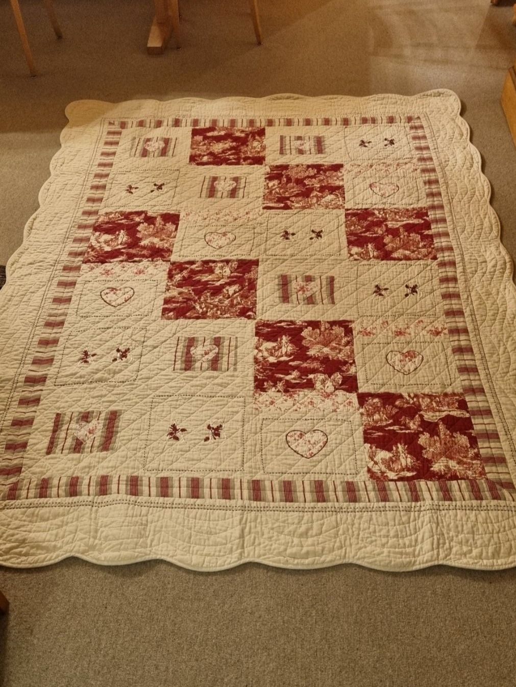 Coperte: 2x Patchwork Tagesdecken inkl. 2x Zierkissen – Usato da Oberrieden venduto da Spencer10