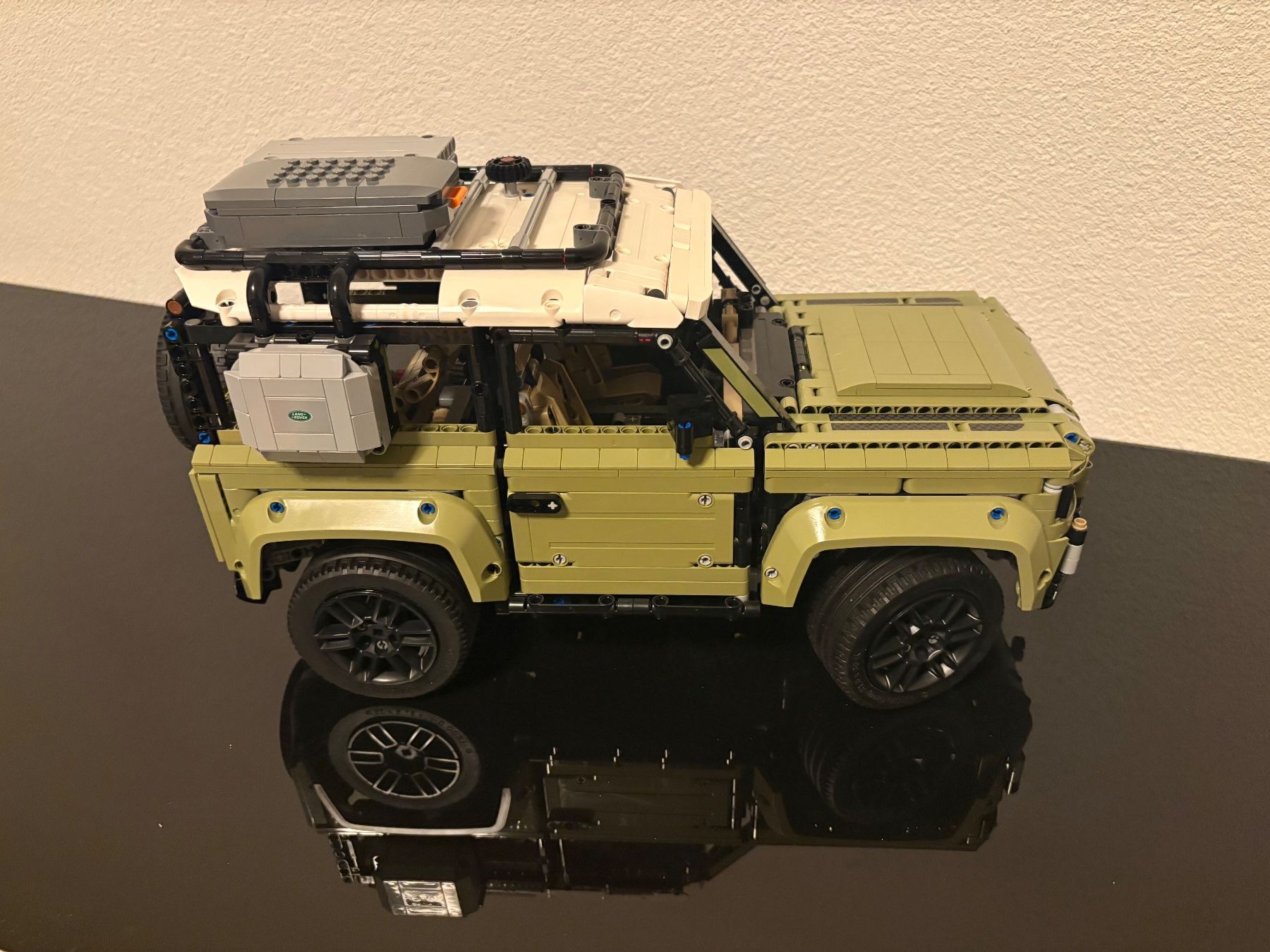 Lego Baukästen: Lego Technic 42110 Range Rover Defender – Gebraucht aus Bonstetten von vonap 3