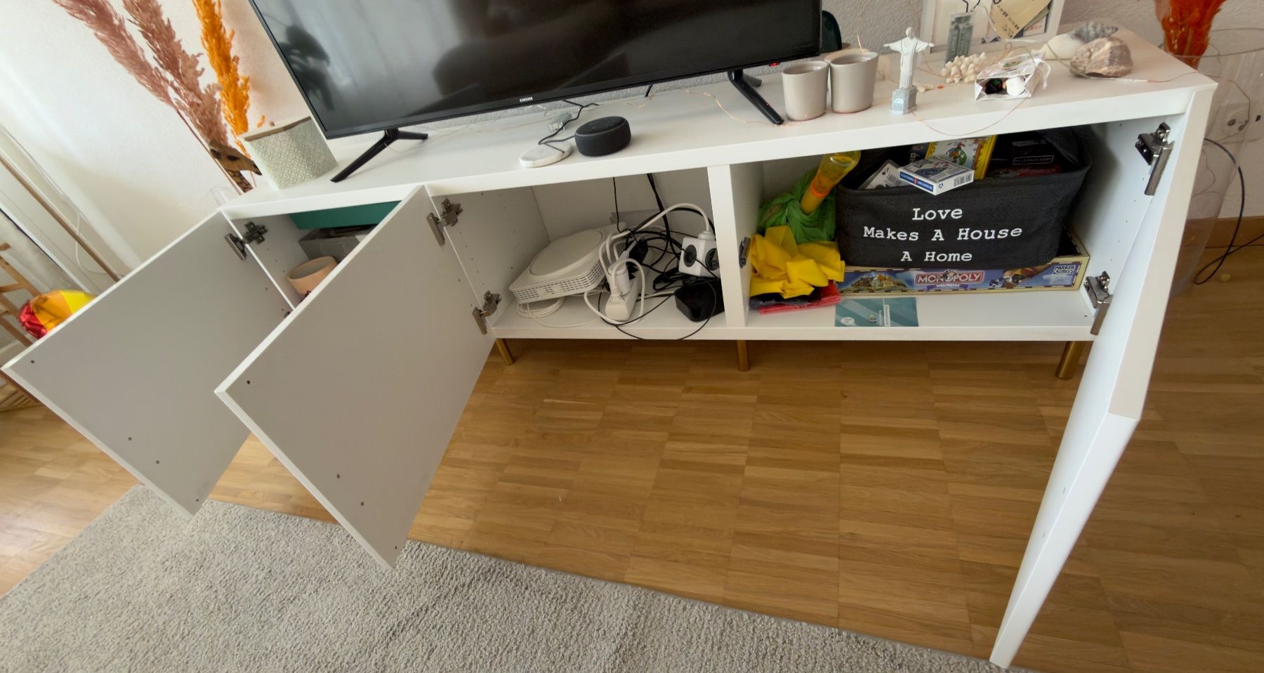 Ikea TV Möbel: IKEA BESTA TV-Bank 180cm – Gebraucht aus Zürich von jen_x9vt 1