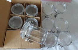 13 Kunststoff-Dosen, 6x davon neu
