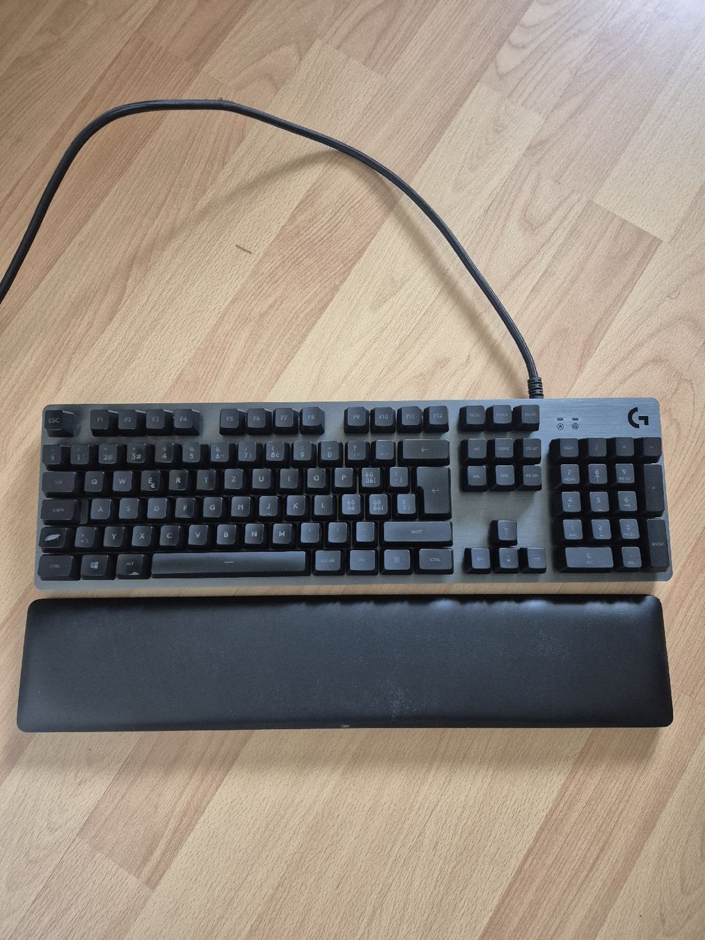 Logitech Tastaturen: Logitech Gamingtastatur G513 Carbon – Gebraucht aus Jegenstorf von Crusty7