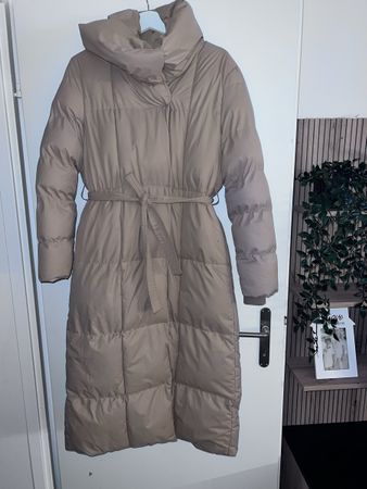 Damen Wintermantel, Grösse L, warm für kalte Tage!