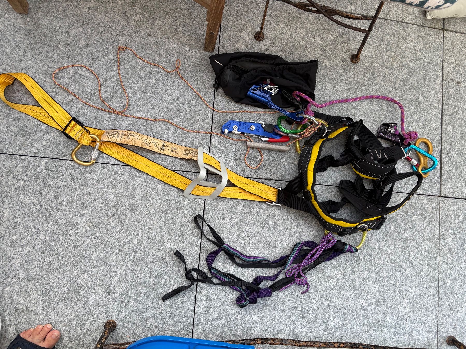 Attrezzatura da arrampicata: Kletterausrüsttung – Usato da Richterswil venduto da Alida62 6