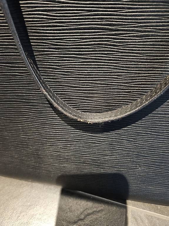 Borse da donna: Louis Vuitton Neverfull Epi Schwarz – Usato da Saland venduto da zwergli90 3