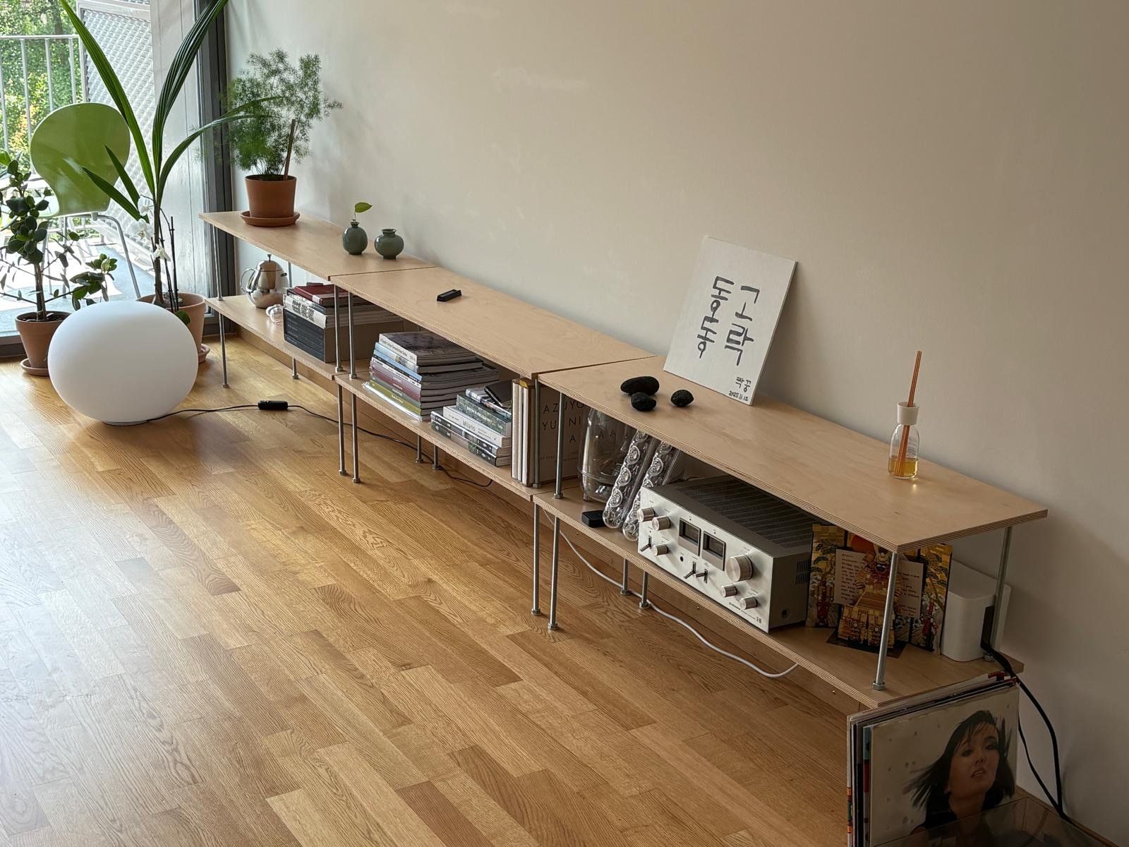 Scaffali: Designed Shelf – Usato da Basel venduto da alt_58bm 2