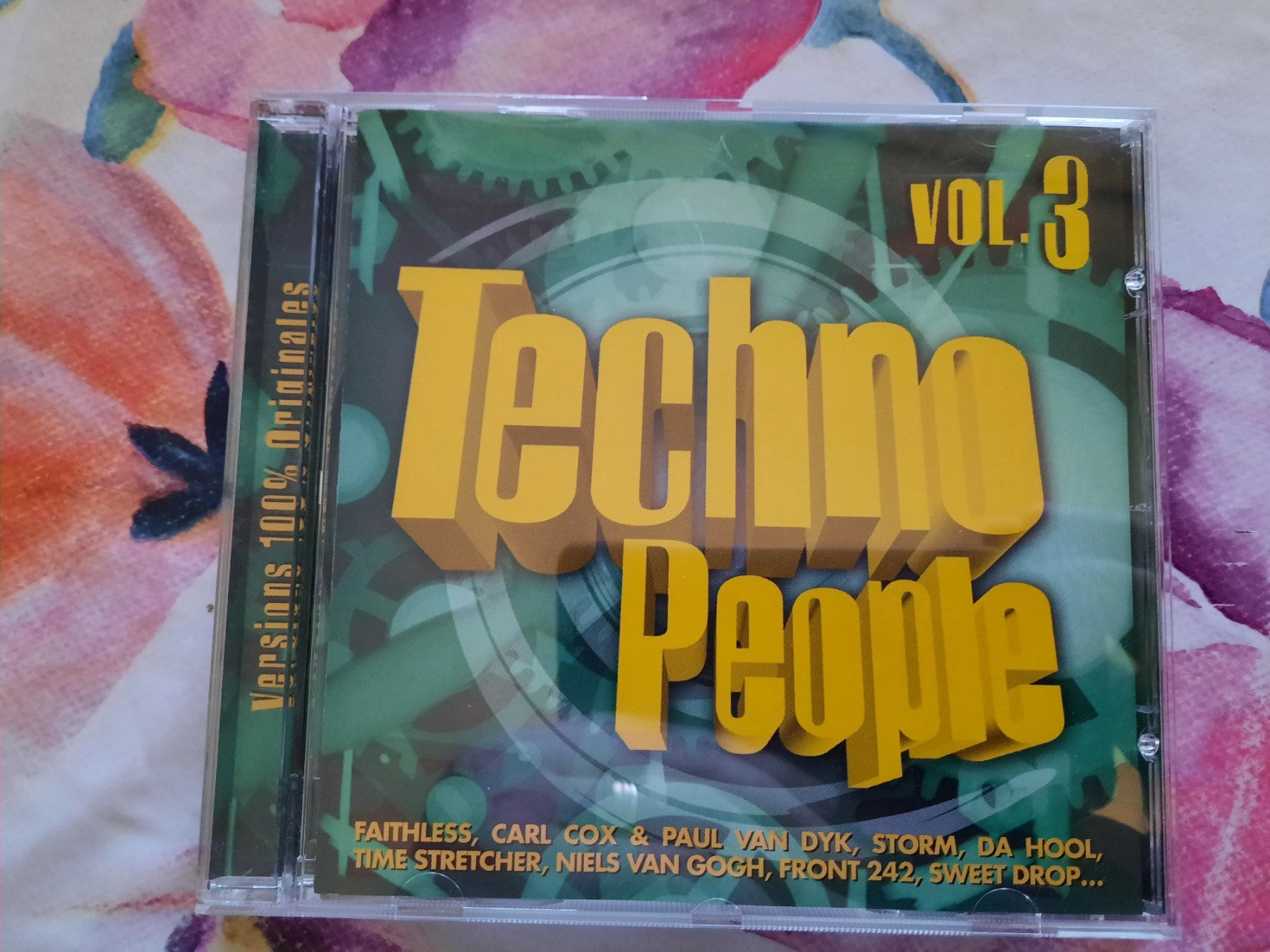 CD: CD techno People volume 3 – Usato da Pully venduto da bro_n52j