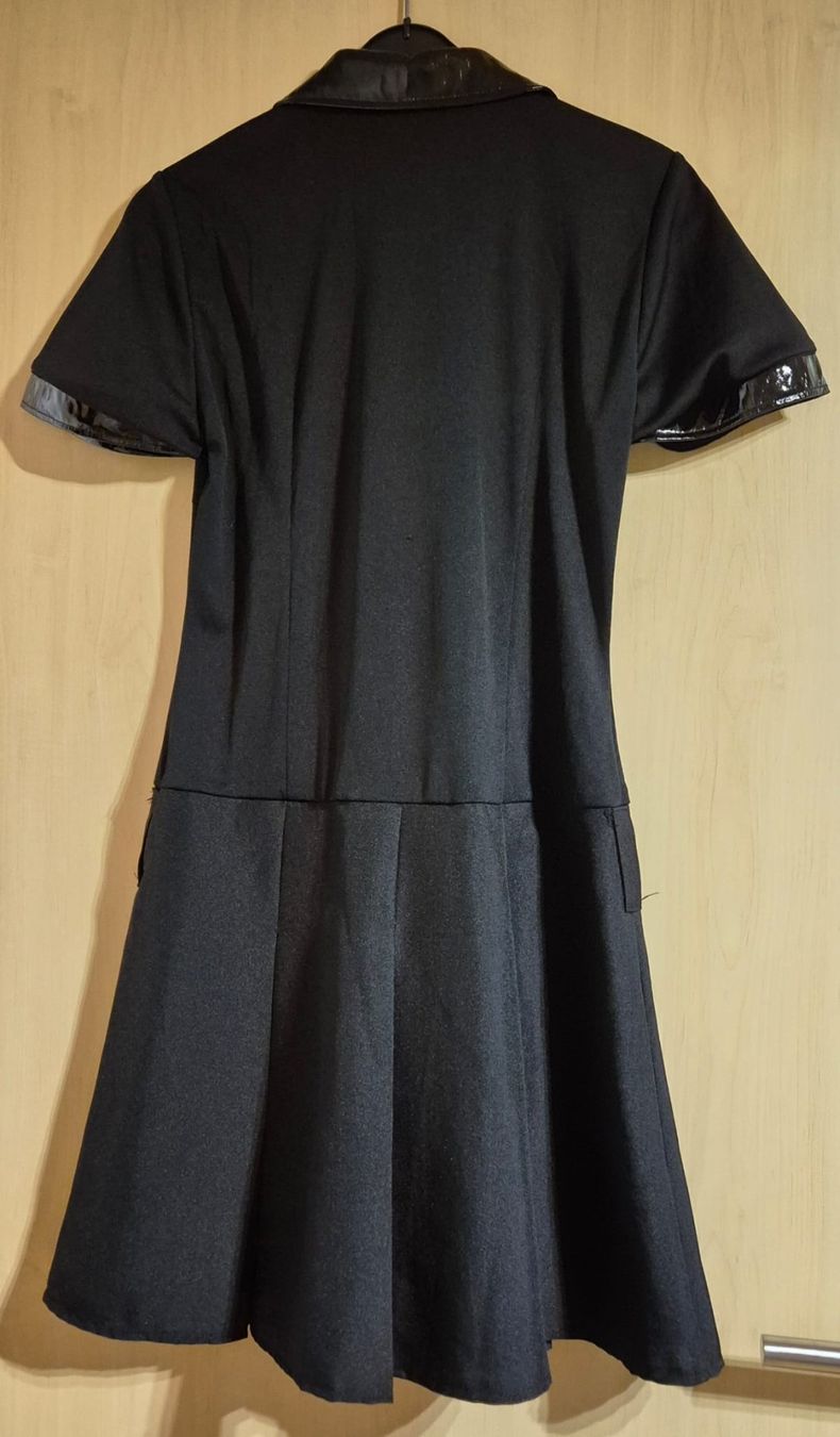 Costumi: Polizeikostüme – Usato da Schwanden i. E. venduto da romikh 1