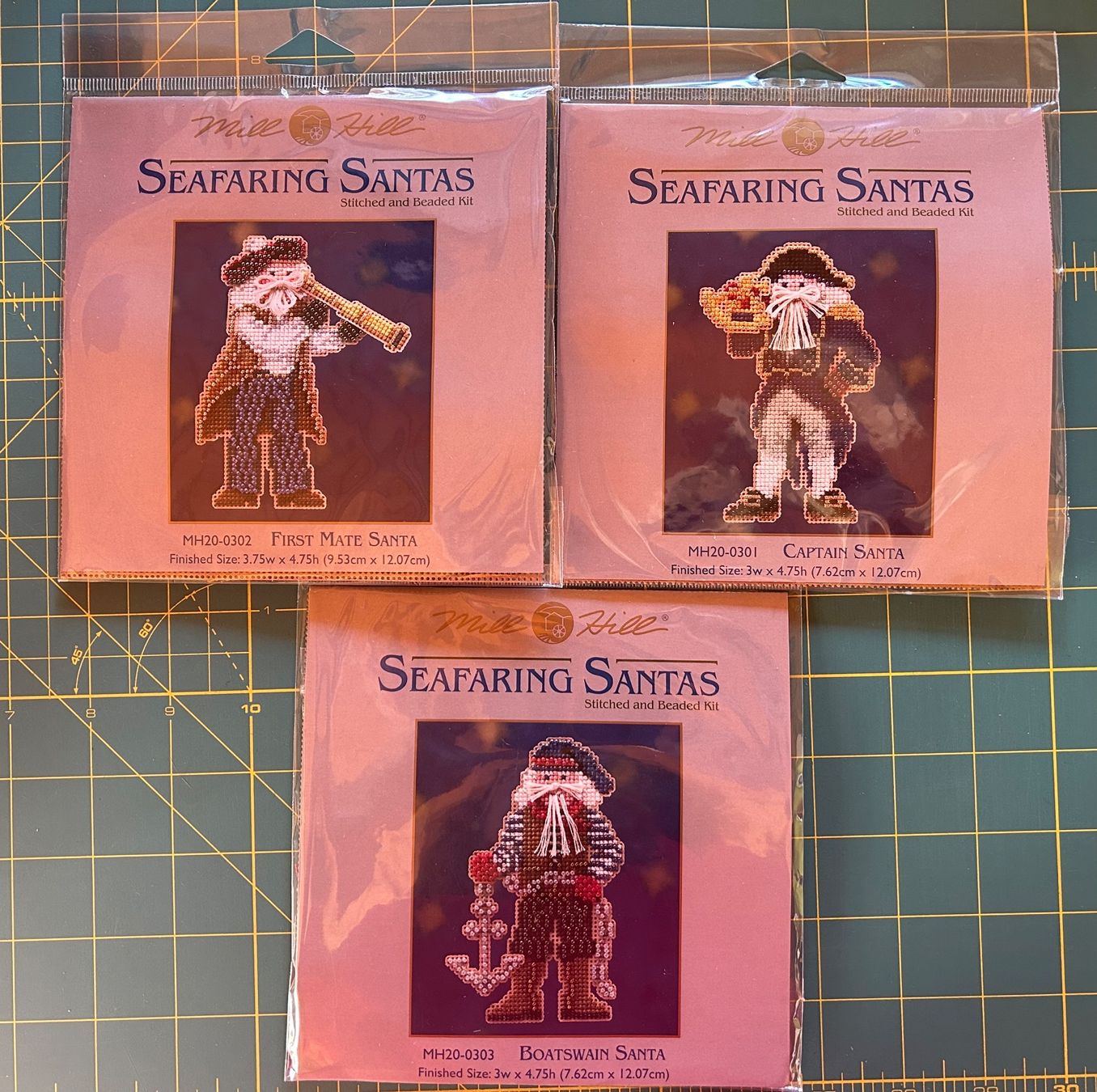Kit bricolage: Lot complet de 3 Seafaring Santas de Mill Hill – Nuovo e nell'imballaggio originale da Bouveret venduto da sev_qj7l 1