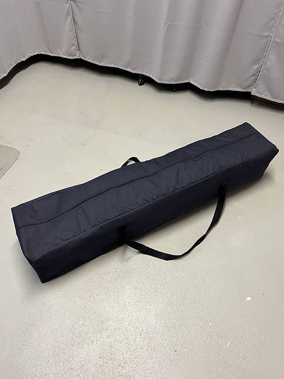 Tende & Padiglioni: Pavillon 3x3 Meter mit Seitenteile – Usato da Stetten SH venduto da Sarasay123 2